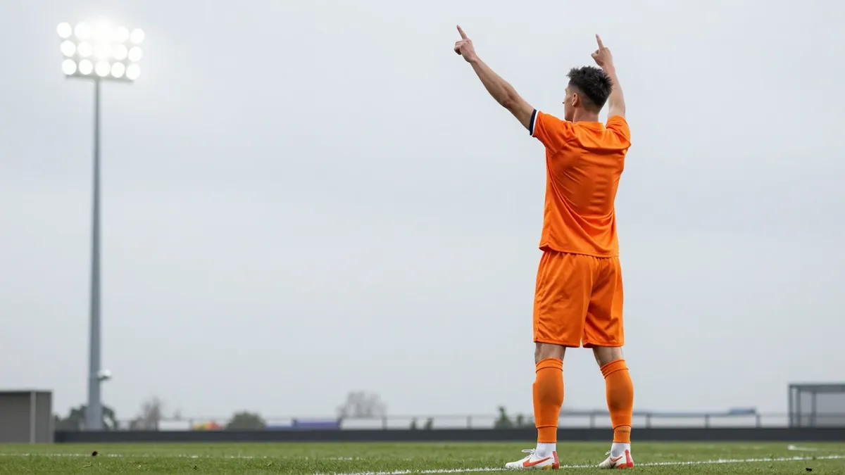 Het Curaçaos voetbalelftal is één plek gestegen naar de tiende plaats in de CONCACAF-ranglijst, een teken van vooruitgang...